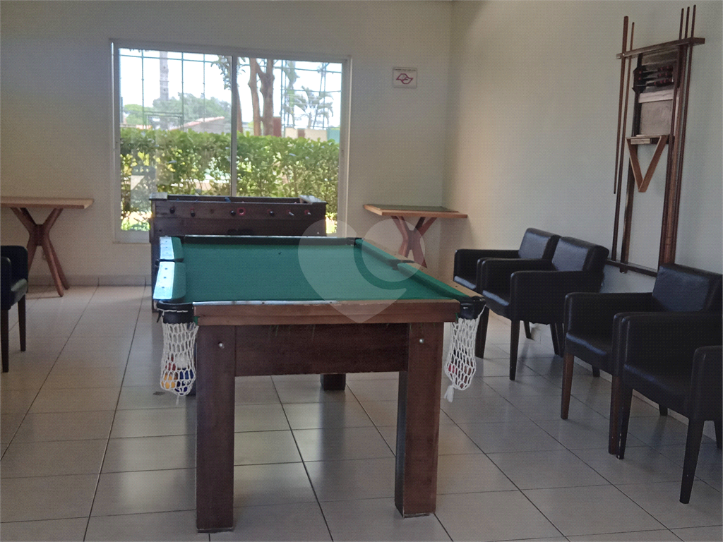 Apartamento à venda em Santa Terezinha em andar alto com varanda gourmet.