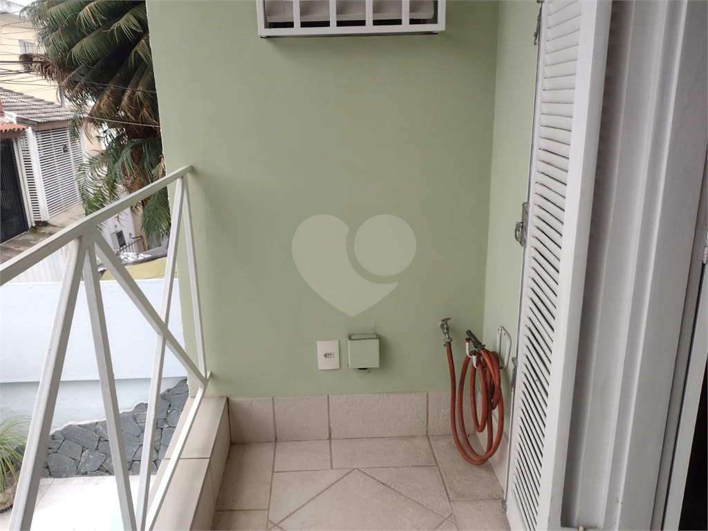 Sobrado à venda com 3 quartos, 200m² - Foto 23