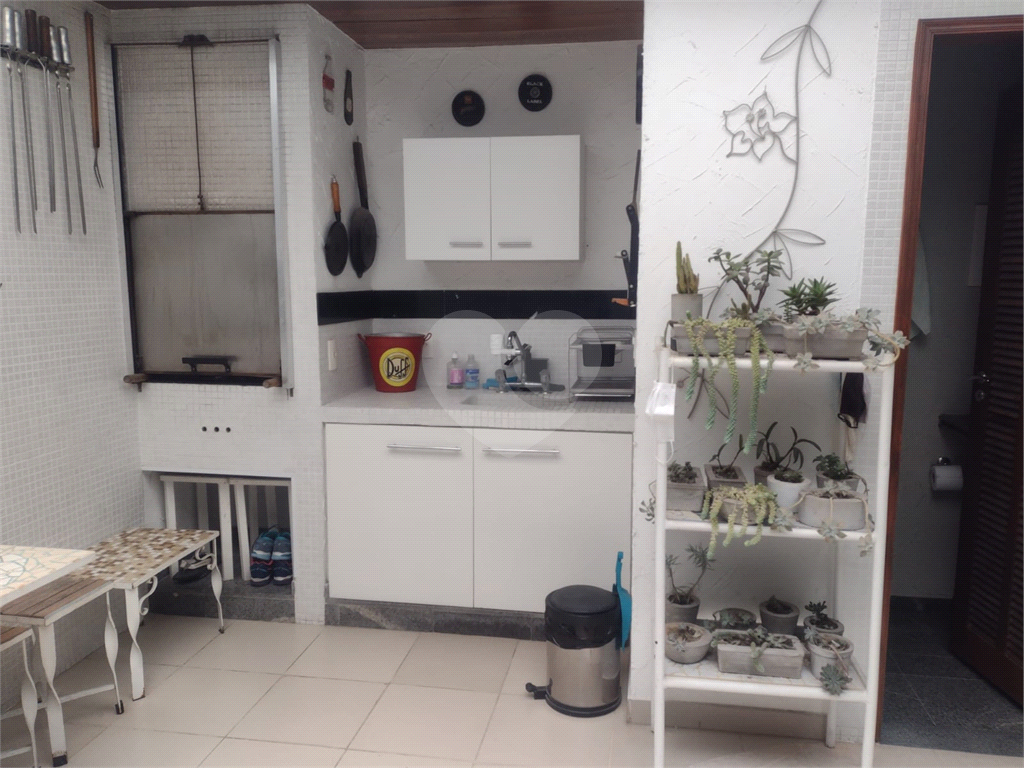 Sobrado à venda com 3 quartos, 200m² - Foto 15