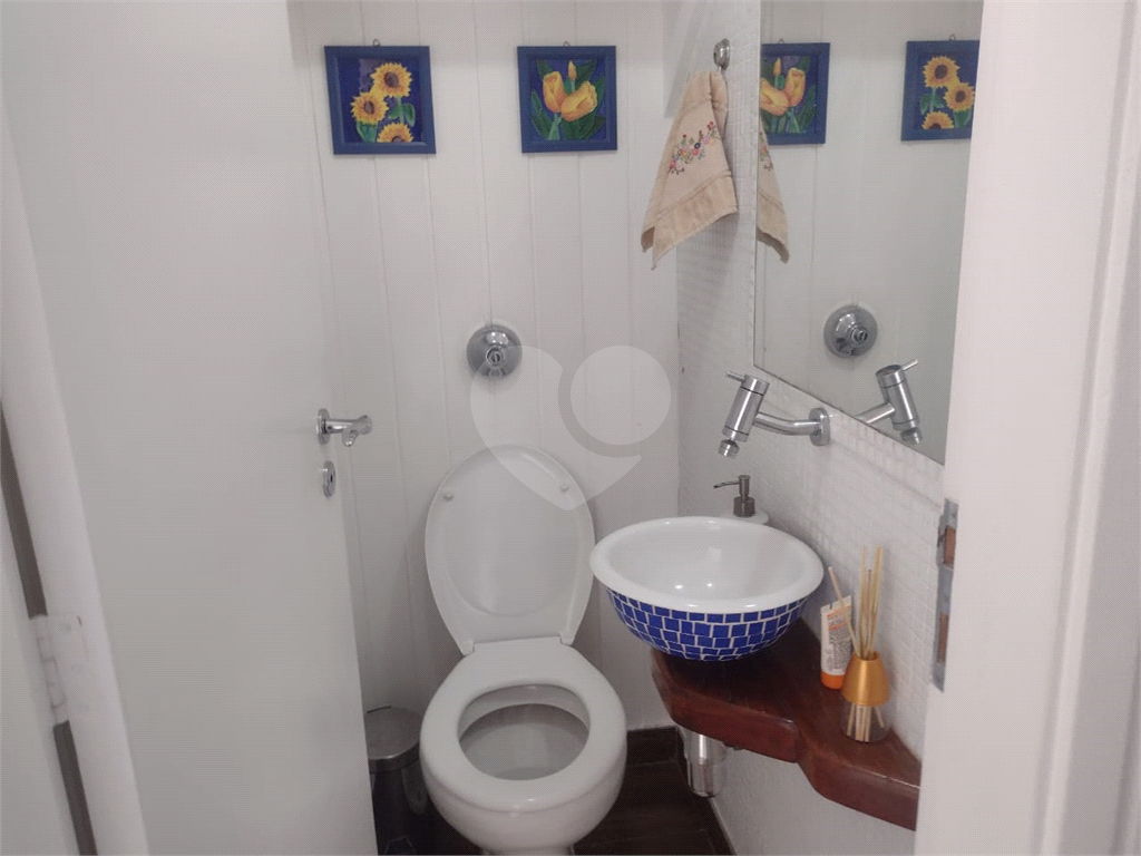 Sobrado à venda com 3 quartos, 200m² - Foto 29