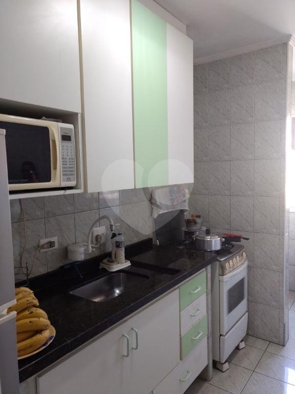 Apartamento à venda com 2 quartos, 52m² - Foto 14