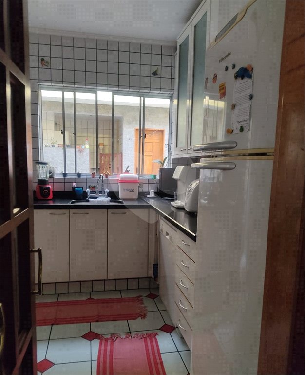 Excelente sobrado muito bem construído!