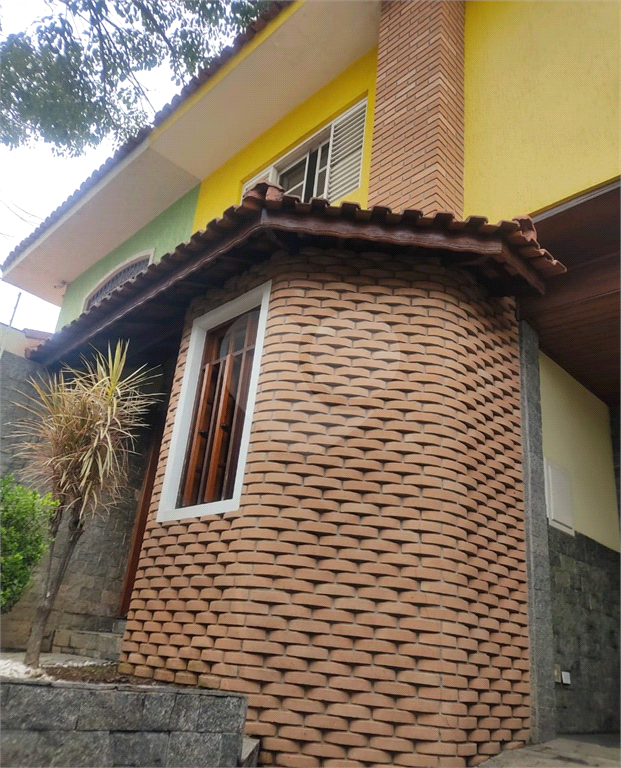 Excelente sobrado muito bem construído!
