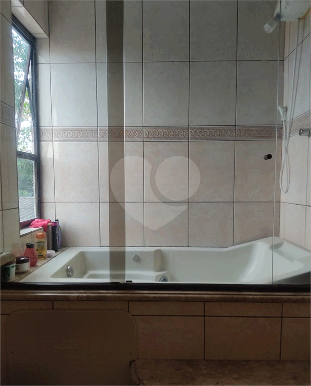 Excelente sobrado muito bem construído!
