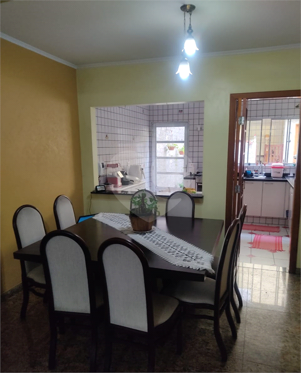 Excelente sobrado muito bem construído!