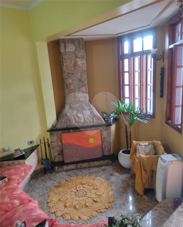Excelente sobrado muito bem construído!