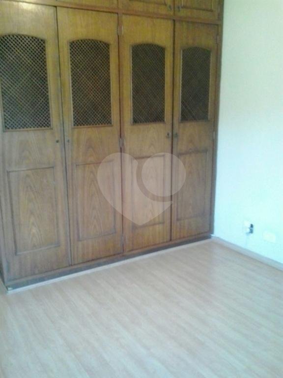APARTAMENTO em JARDIM FLORESTA