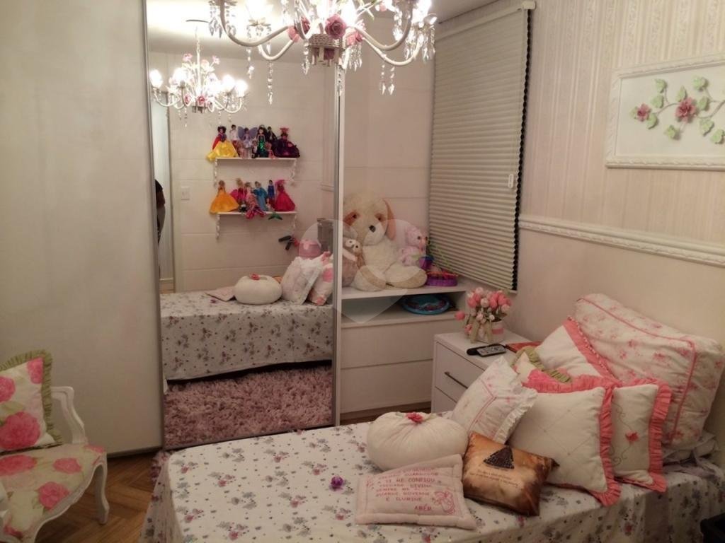 APARTAMENTO em ANÁLIA FRANCO