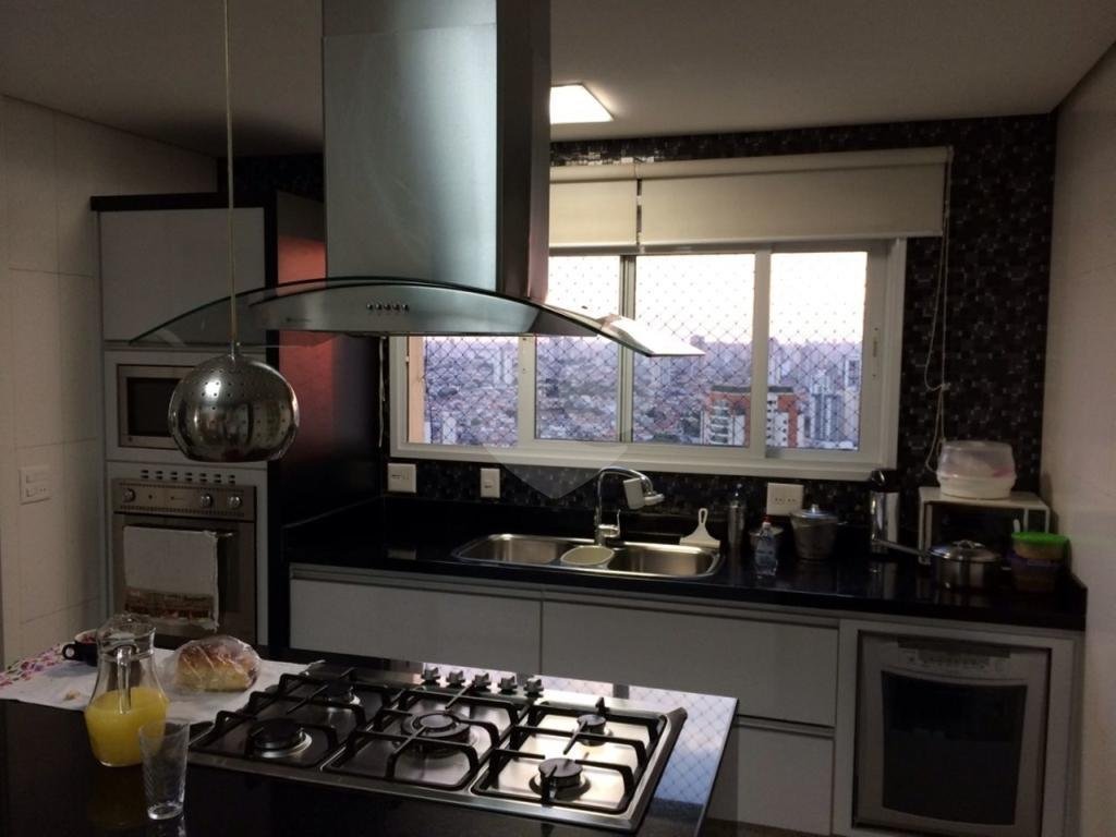 APARTAMENTO em ANÁLIA FRANCO