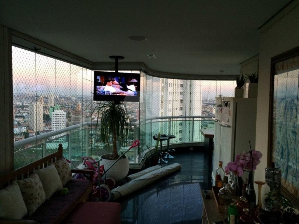 APARTAMENTO em ANÁLIA FRANCO