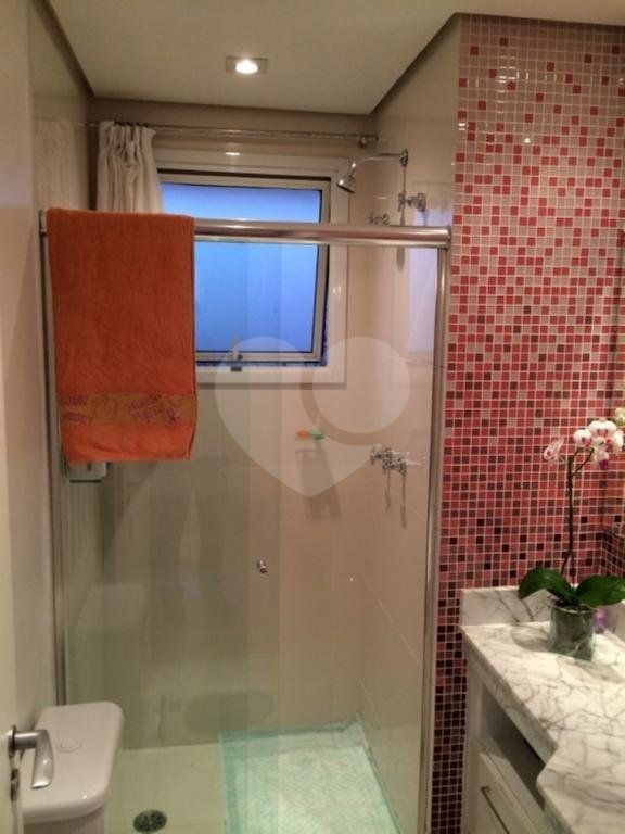 APARTAMENTO em ANÁLIA FRANCO