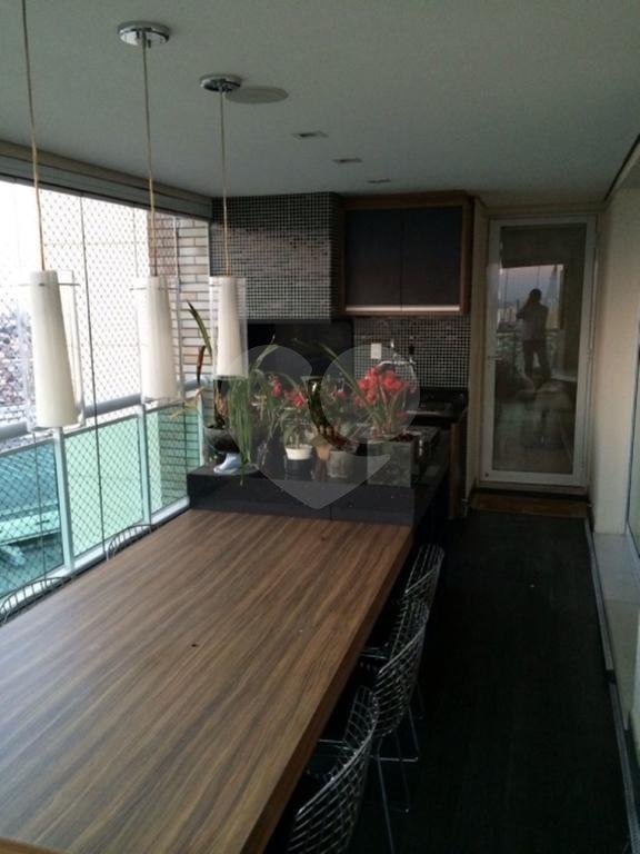 APARTAMENTO em ANÁLIA FRANCO