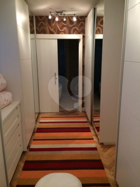 APARTAMENTO em ANÁLIA FRANCO