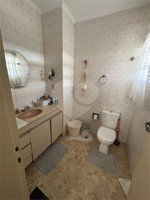 Casa à venda em excelente localização, situada na Avenida Santa Inês, travessa da Voluntários da Pátria.