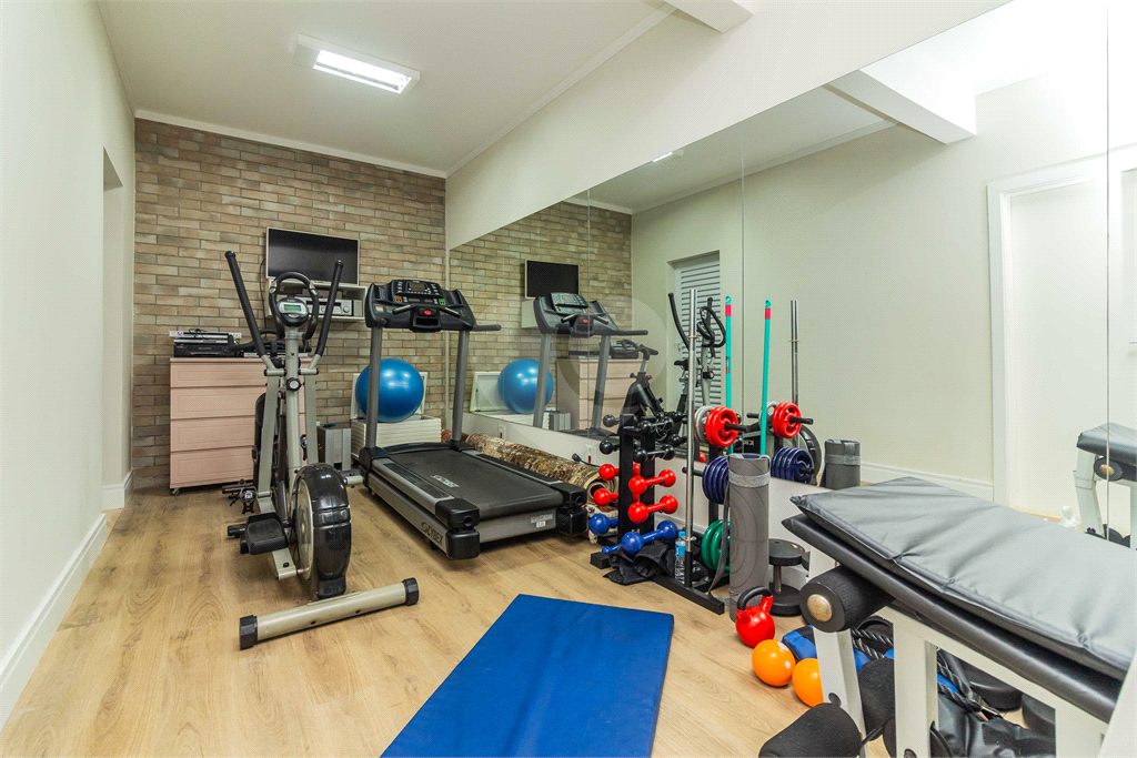 Casa em condomínio, 4 suites, piscina privativa no Jd. Floresta - zona norte - SP.