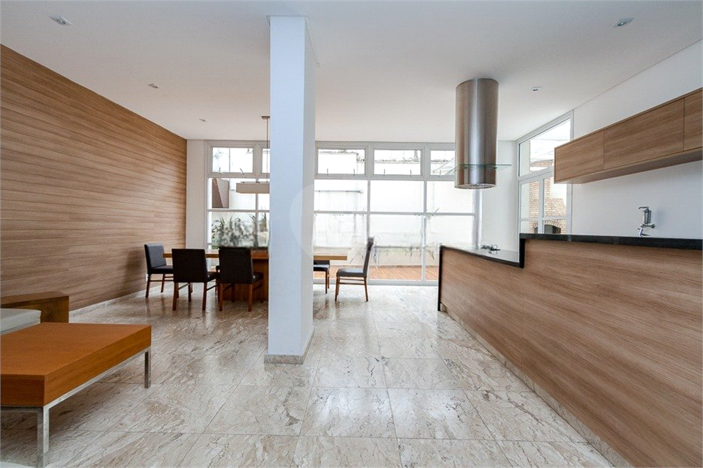 Apartamento Pompeia à venda com 119m², 3 quartos e 2 vagas