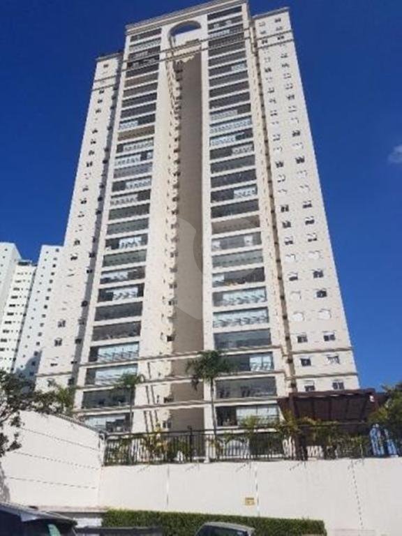 Apartamento com 3 suítes e 2 vagas em Santana, São Paulo - SP