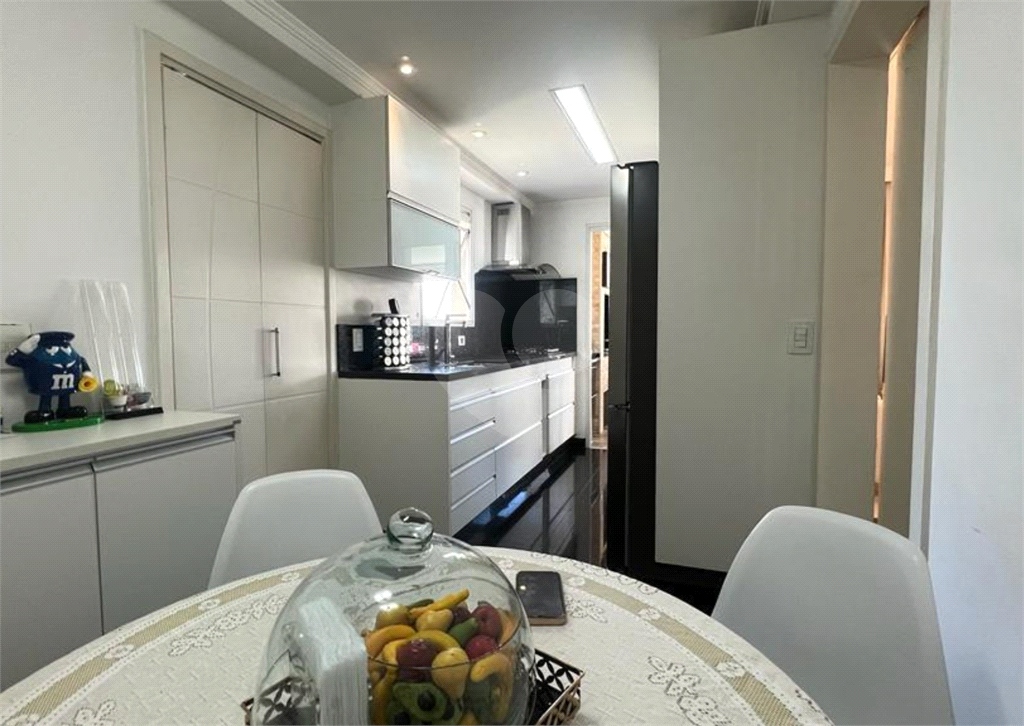 Apartamento com 3 suítes e 2 vagas em Santana, São Paulo - SP