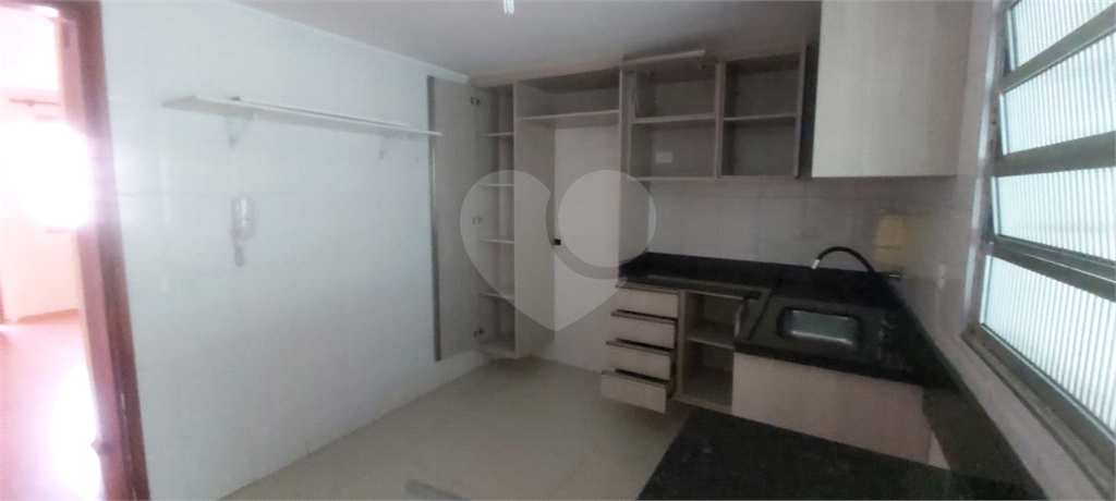 Casa em condomínio no Horto Florestal