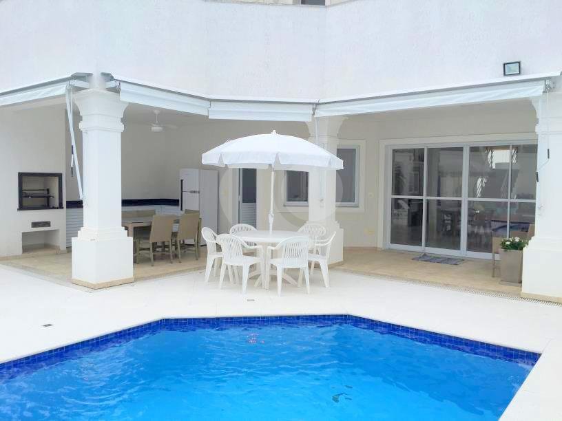 Sobrado residencial no Guarujá para venda