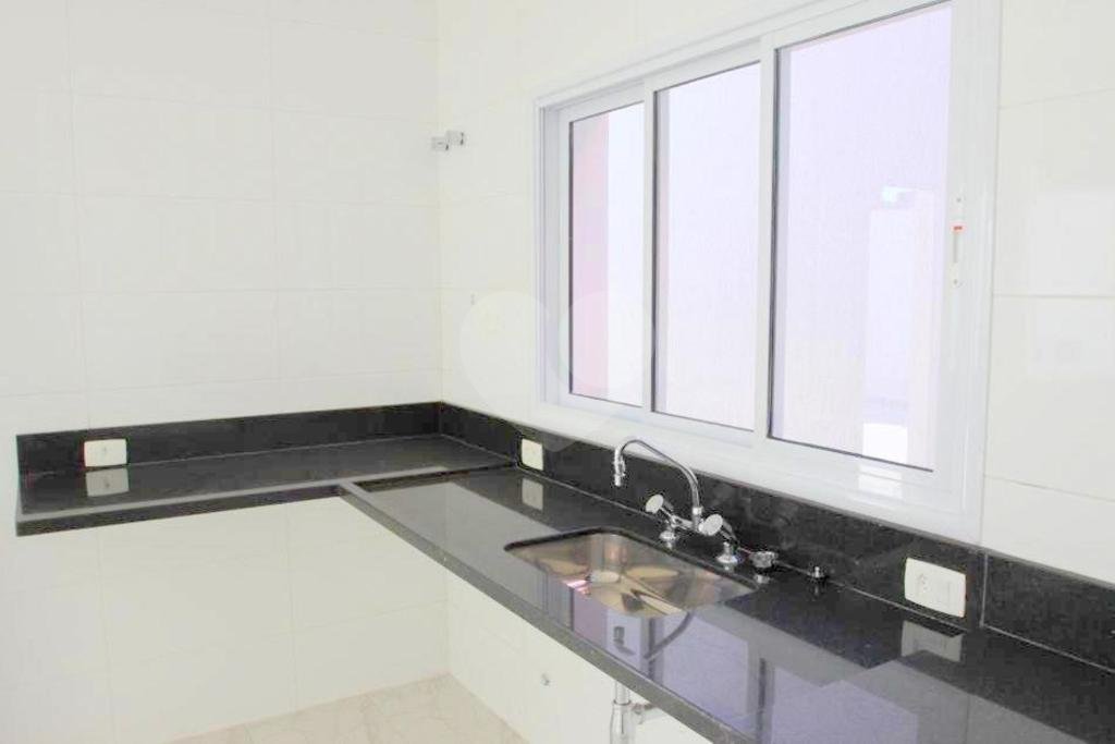 Sobrado residencial no Guarujá para venda