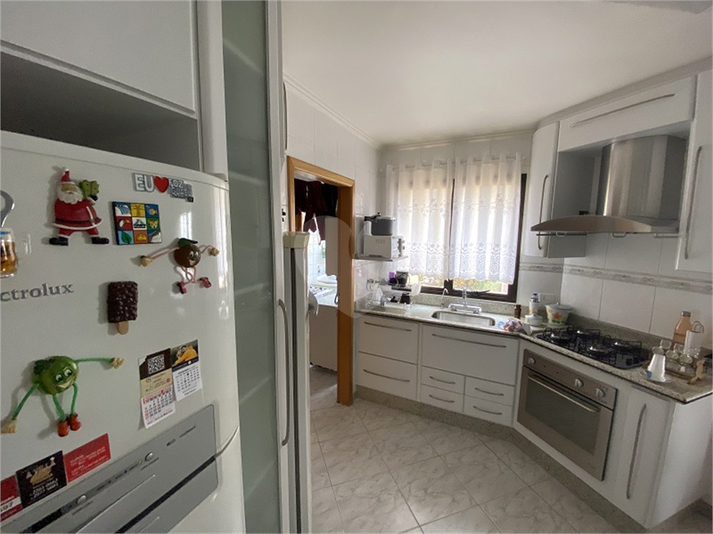 Apartamento à venda com 3 quartos, 105m² - Foto 10