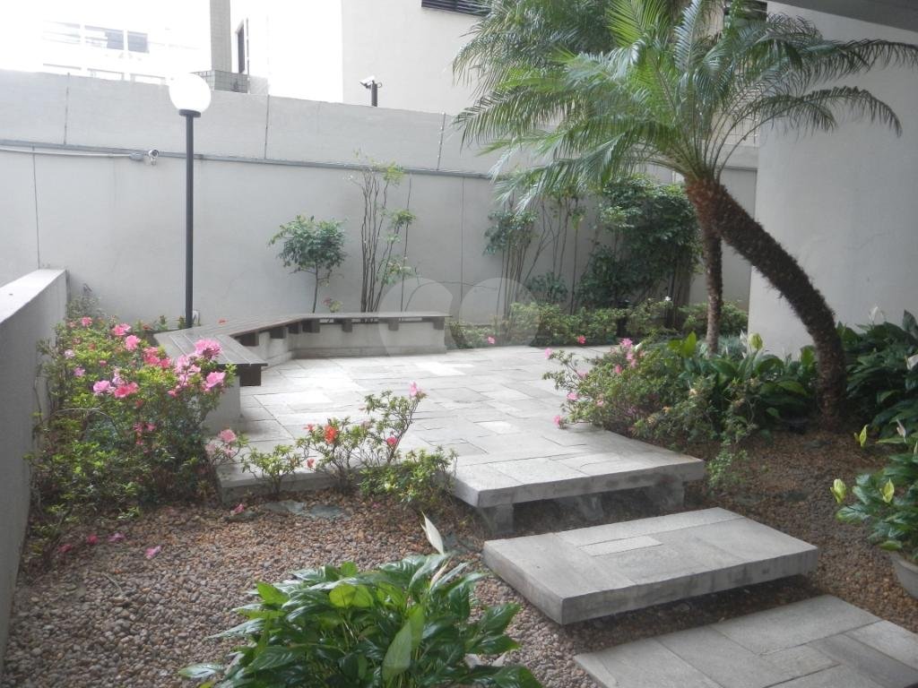 Apartamento à venda com 82m², 2 quartos e 2 vagas