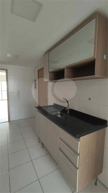 APARTAMENTO em SANTANA