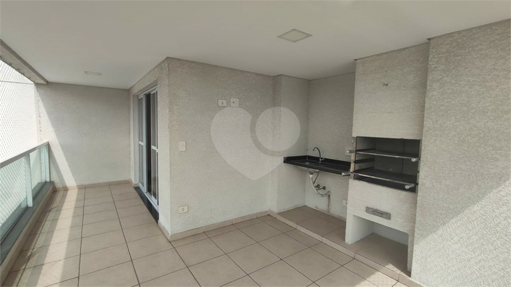 APARTAMENTO em SANTANA