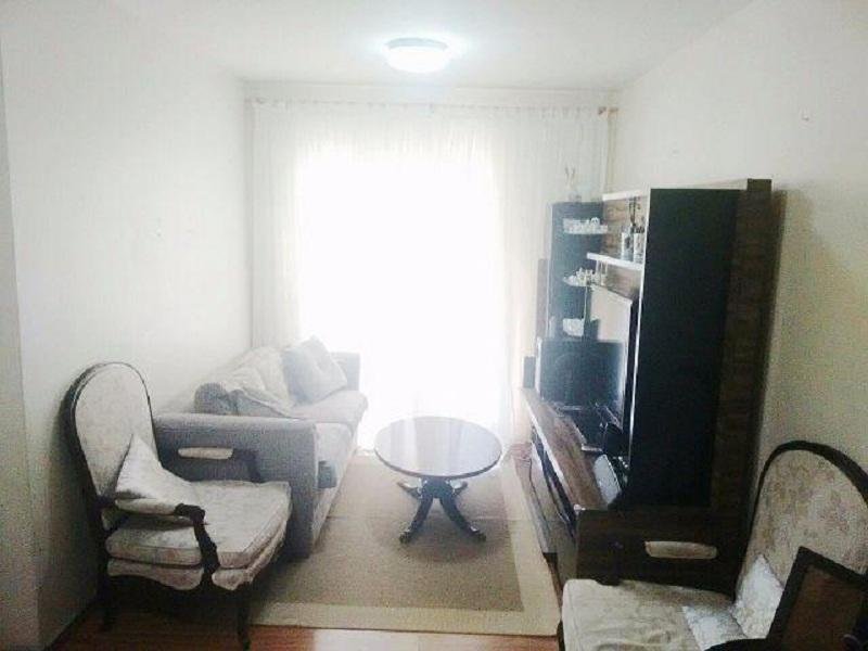 Belo apartamento em Santana com 2 dormitórios, 1 vaga de garagem, lazer completo. ACEITA PERMUTA.