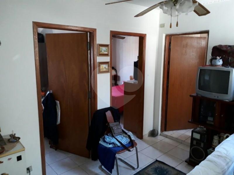 Sobrado à venda com 3 quartos, 240m² - Foto 14