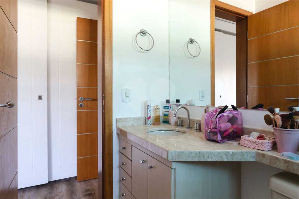 Sobrado - Venda - Horto Florestal