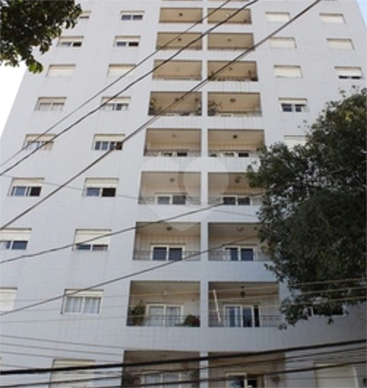 Belíssimo apartamento à venda na Água Fria
