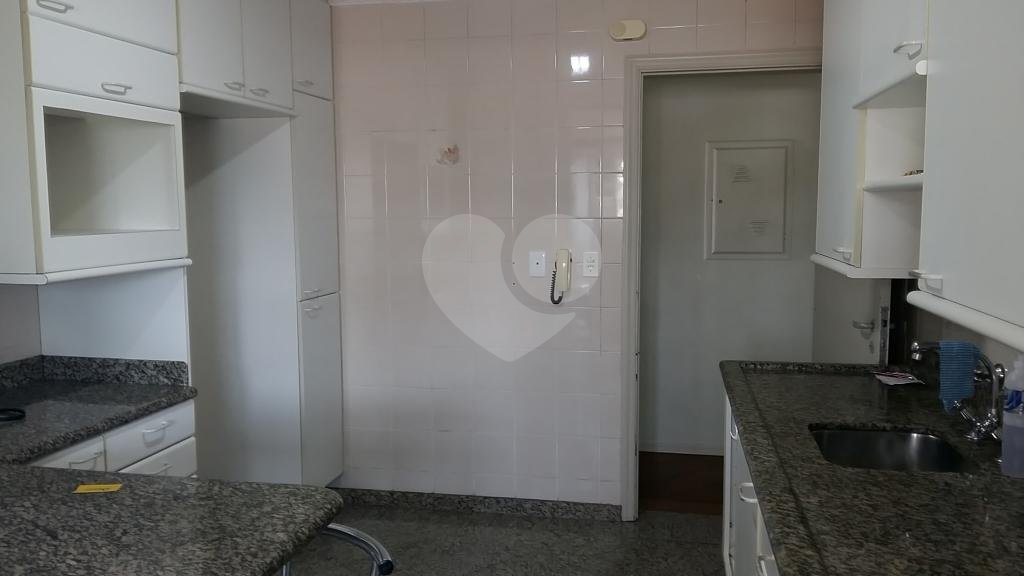 Belíssimo apartamento à venda na Água Fria