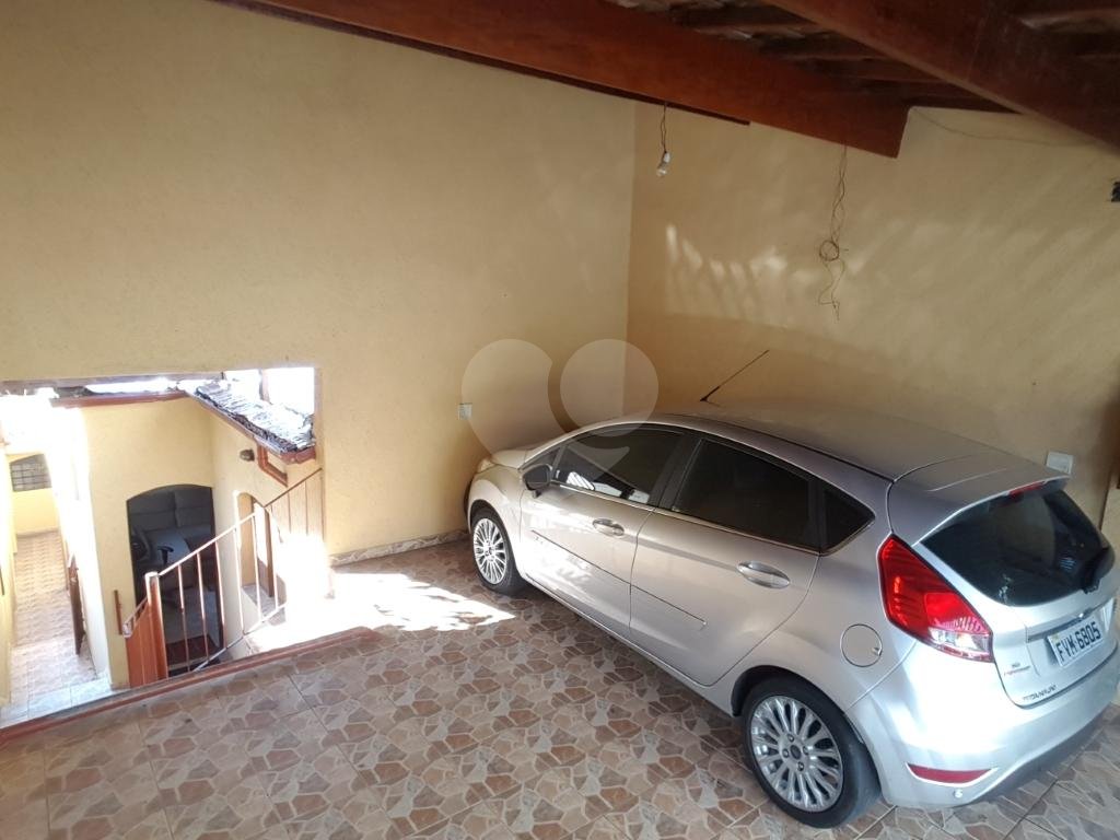 DUAS CASAS NO MESMO TERRENO PRÓXIMO DA JERÔNIMA DIAS E AVENIDA ÁGUA FRIA,