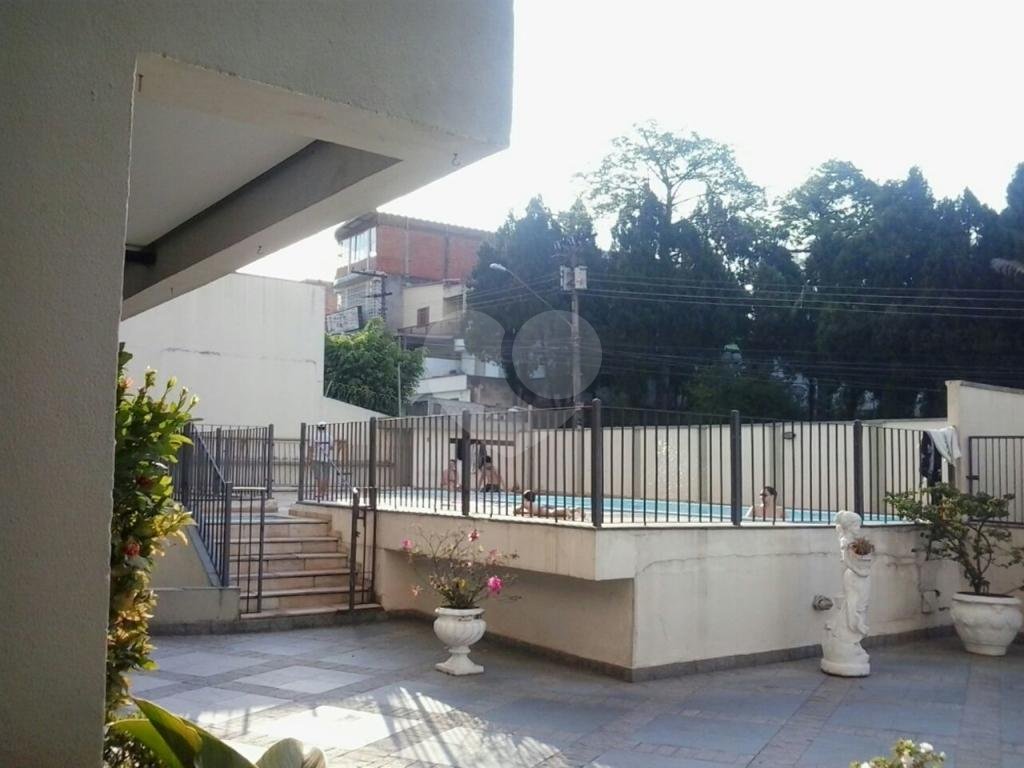 Apartamento à venda em Guarulhos, próximo de diversos comércios