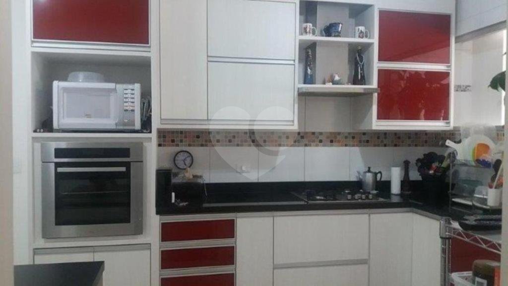 Apartamento à venda com 3 quartos, 130m² - Foto 11