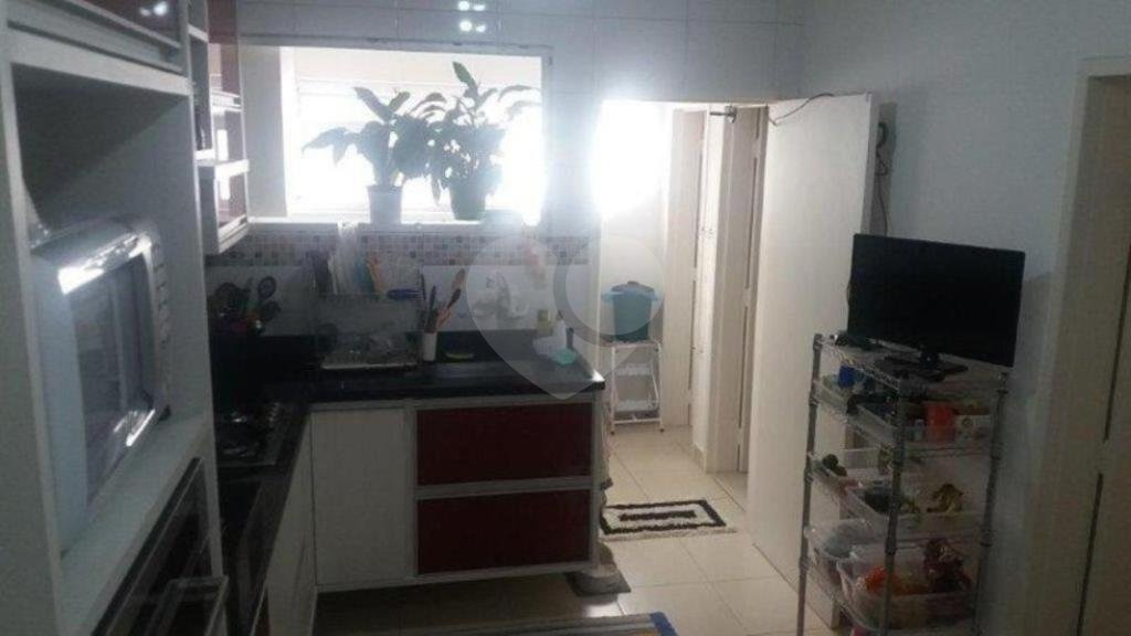 Apartamento à venda com 3 quartos, 130m² - Foto 10