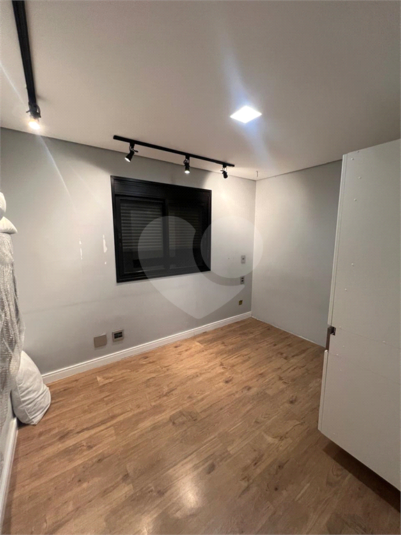 apartamento de alto padrao com 3 vagas a 100 metros do salesiano alto de santana