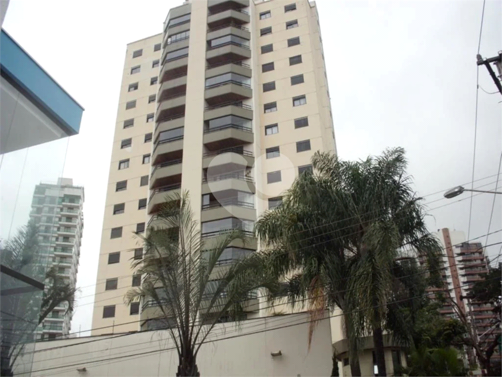 apartamento de alto padrao com 3 vagas a 100 metros do salesiano alto de santana