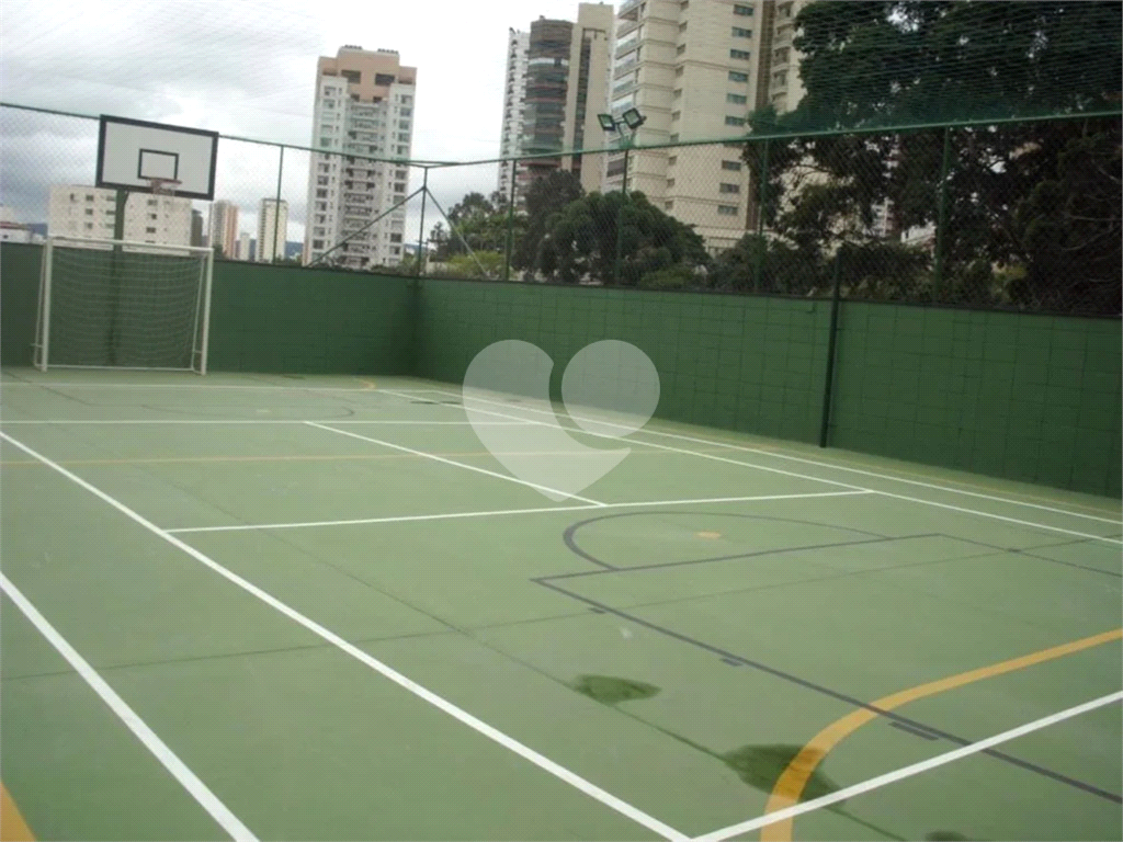 apartamento de alto padrao com 3 vagas a 100 metros do salesiano alto de santana