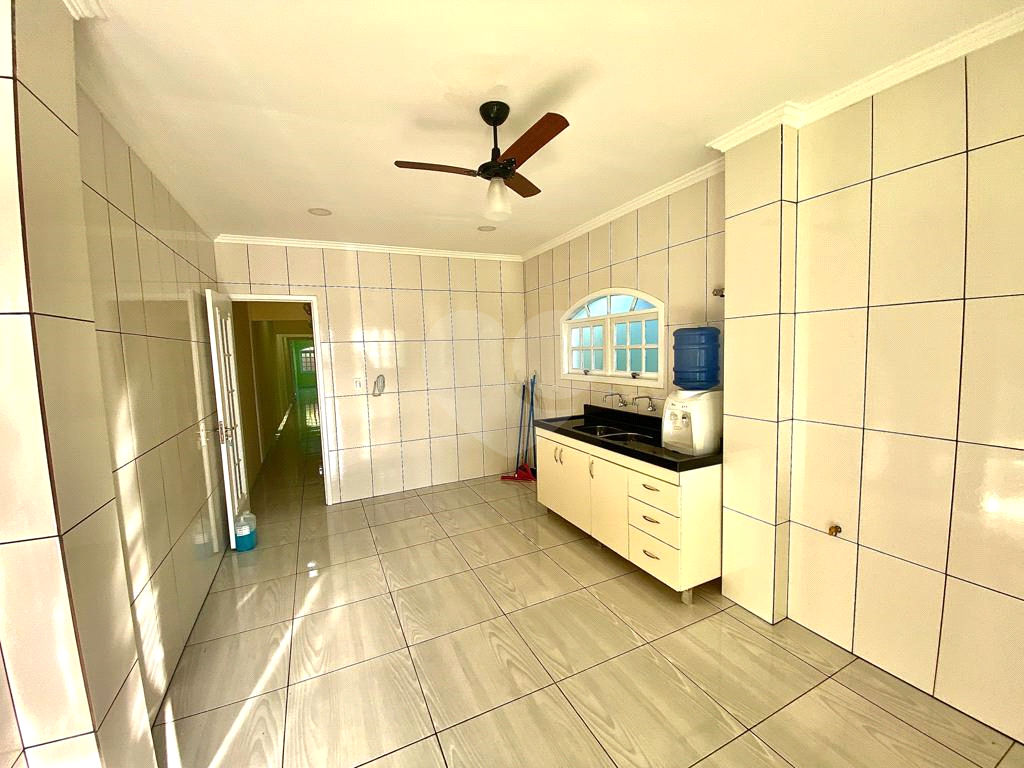 CASA em POMPÉIA