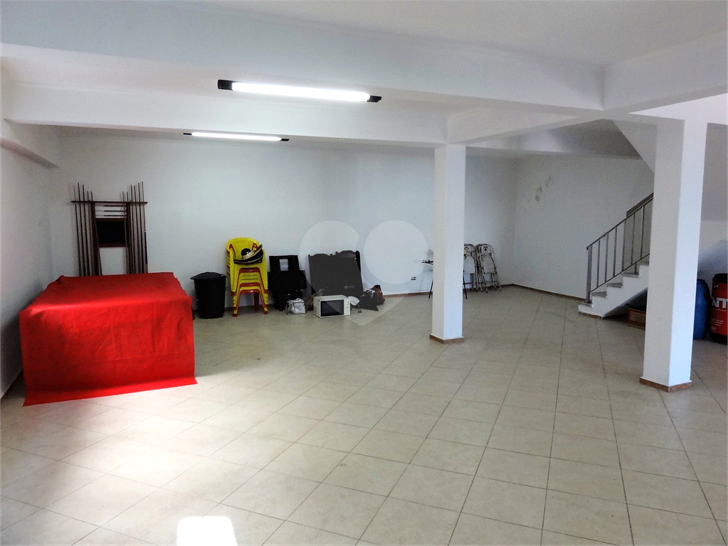 Ótima casa no Jardim França com 3 andares