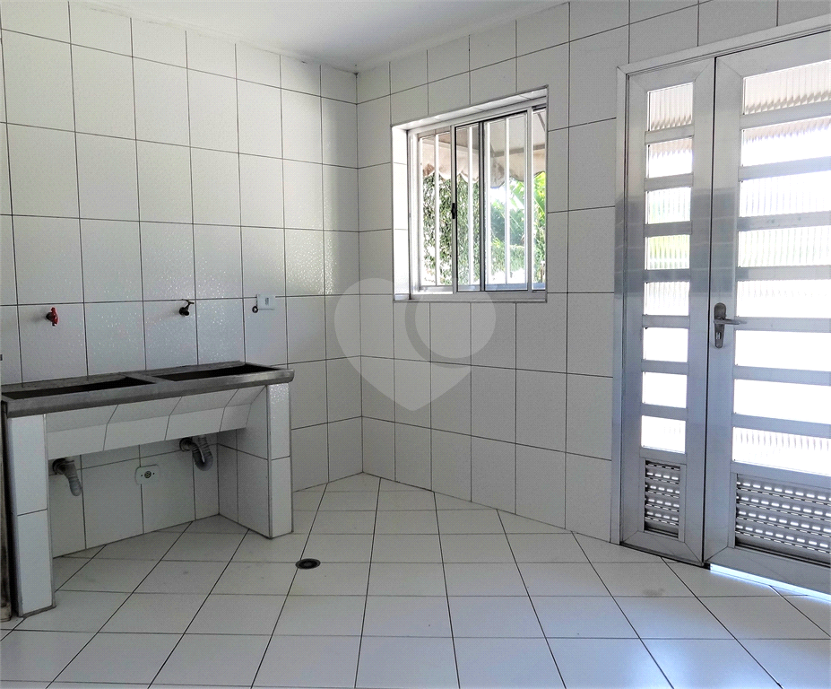 Ótima casa no Jardim França com 3 andares