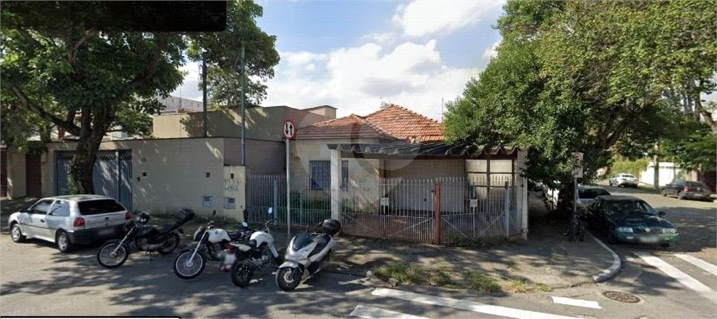Casa, 3 quartos, 220 m² - Foto 1