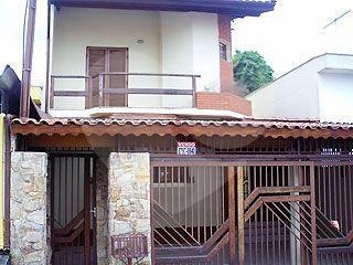Oportunidade !!!! Lindo sobrado no horto, com 3 suites sendo uma master com closet e hidromassagem