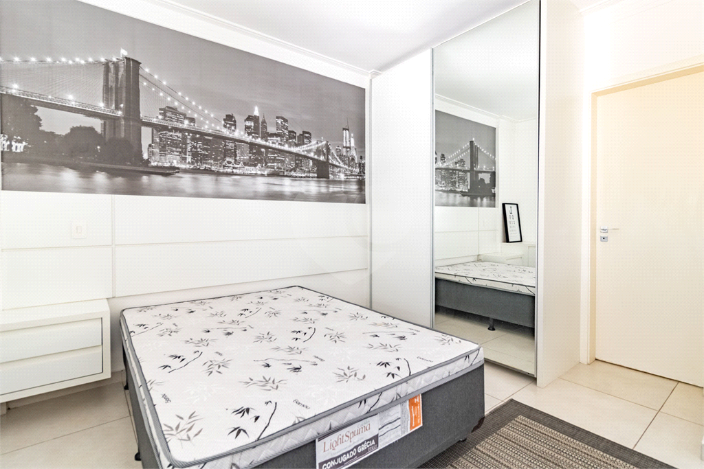 APARTAMENTO MOBILIADO COM DUAS VAGAS