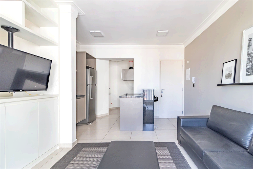 APARTAMENTO MOBILIADO COM DUAS VAGAS