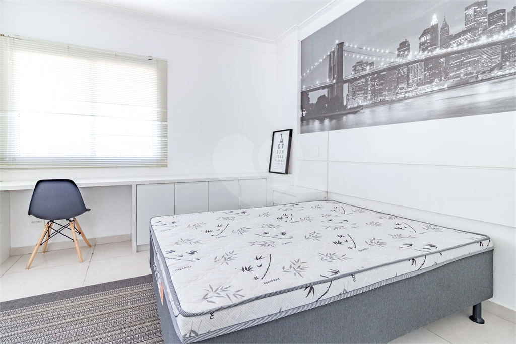 APARTAMENTO MOBILIADO COM DUAS VAGAS