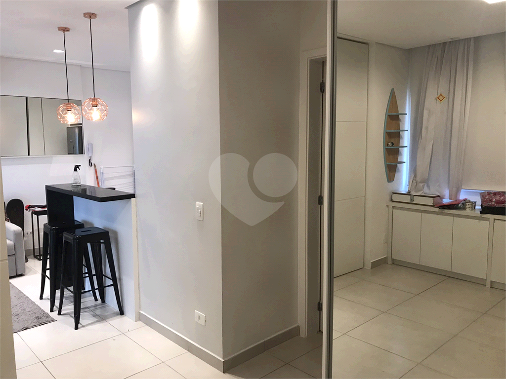 APARTAMENTO COM DUAS VAGAS DE GARAGEM NA VOLUNTÁRIOS